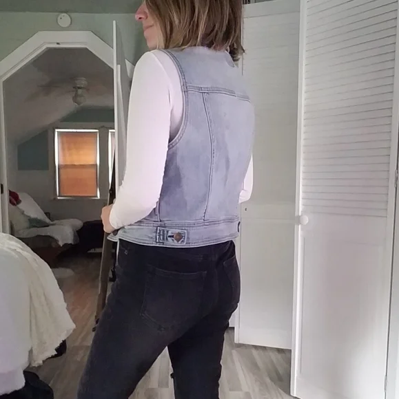 American eagle denim vest - Picture 12 of 12